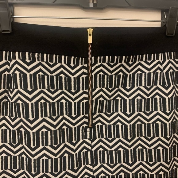 Banana Republic 12P 12 P Skirt Black and White - Picture 4 of 5